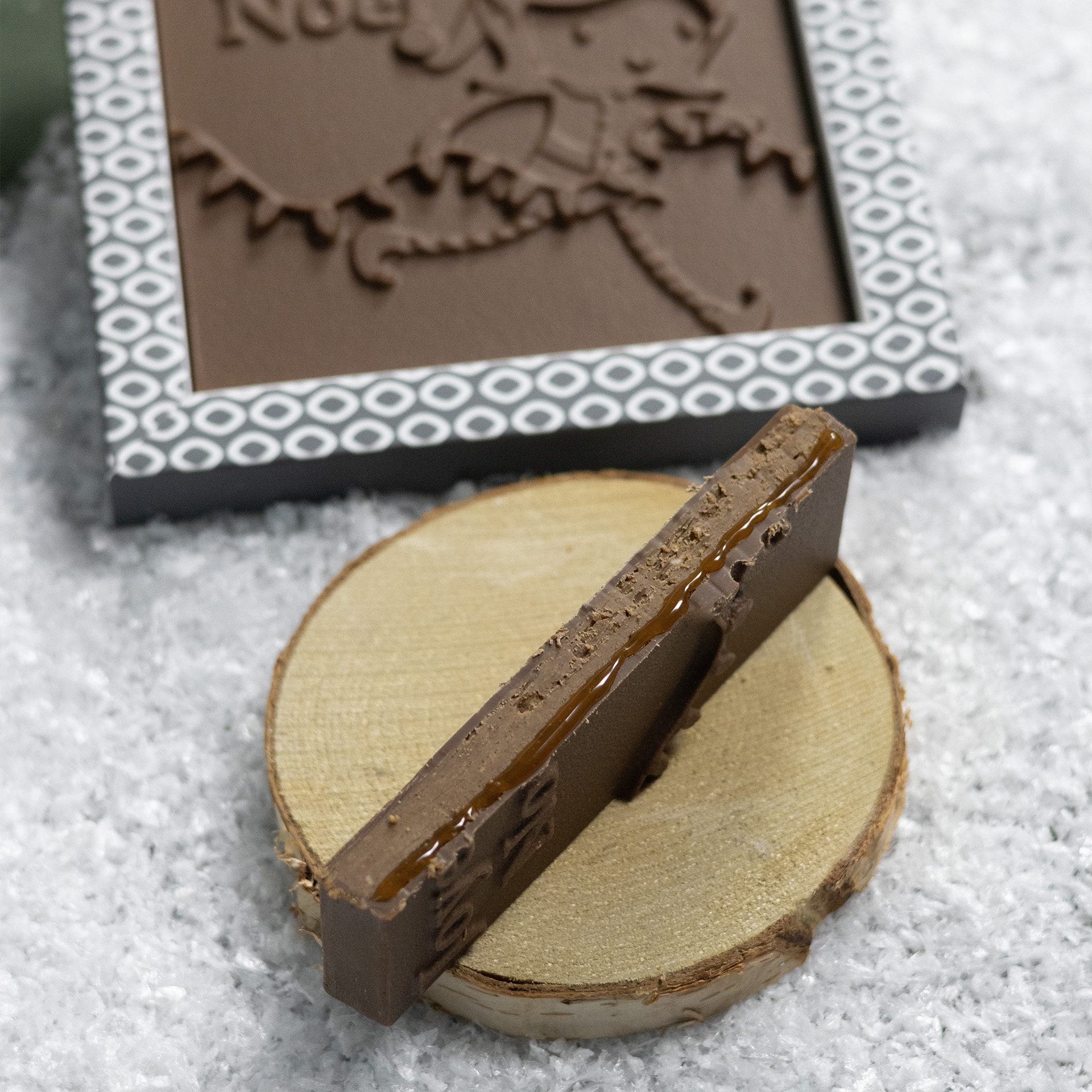 C.Chocolat bouchées gourmandes chocolat au lait caramel noisette praliné aux noisettes Idée cadeau noel C.Chocolat Chocolats - Écrins de chocolat - gâteaux de voyages - gourmandises - idées cadeaux tablettes de chocolat C.Chocolat Brest Duquesne Jaurès Guipavas Coataudon Kergaradec Landerneau rue du pont Quimper rue Kéréon Finistère Expédition par colis livraison à domicile